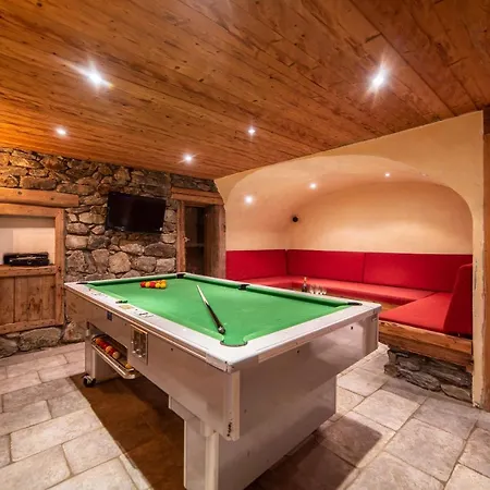 Le Bucher D'albert Dağ evi La Plagne